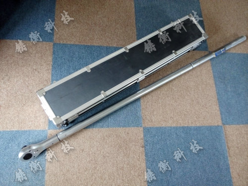 數顯扭力扳手圖片