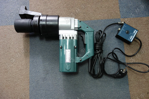 定扭矩電動扳手